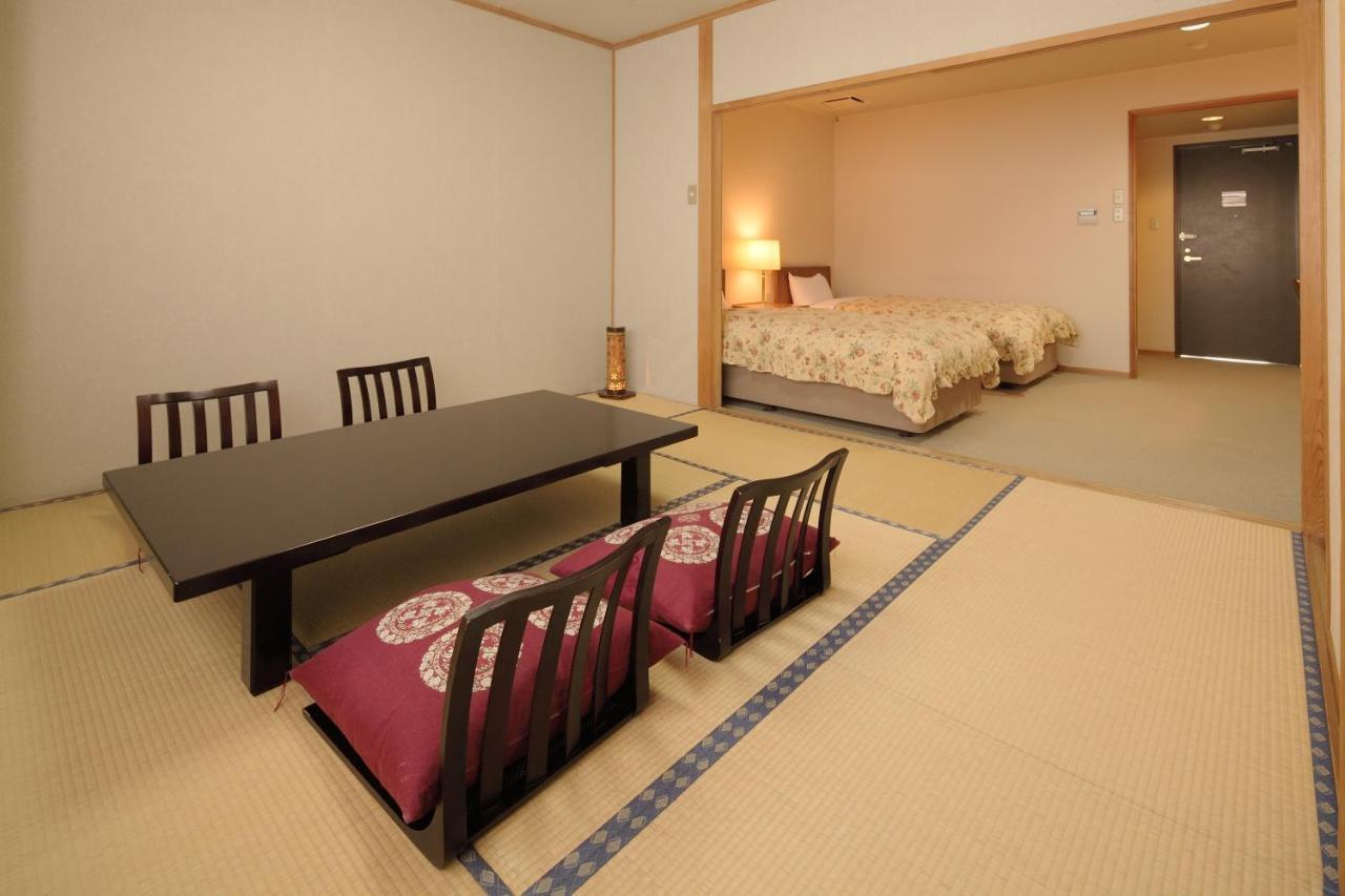 Готель Sanazawa-No-Mori Numata  Номер фото